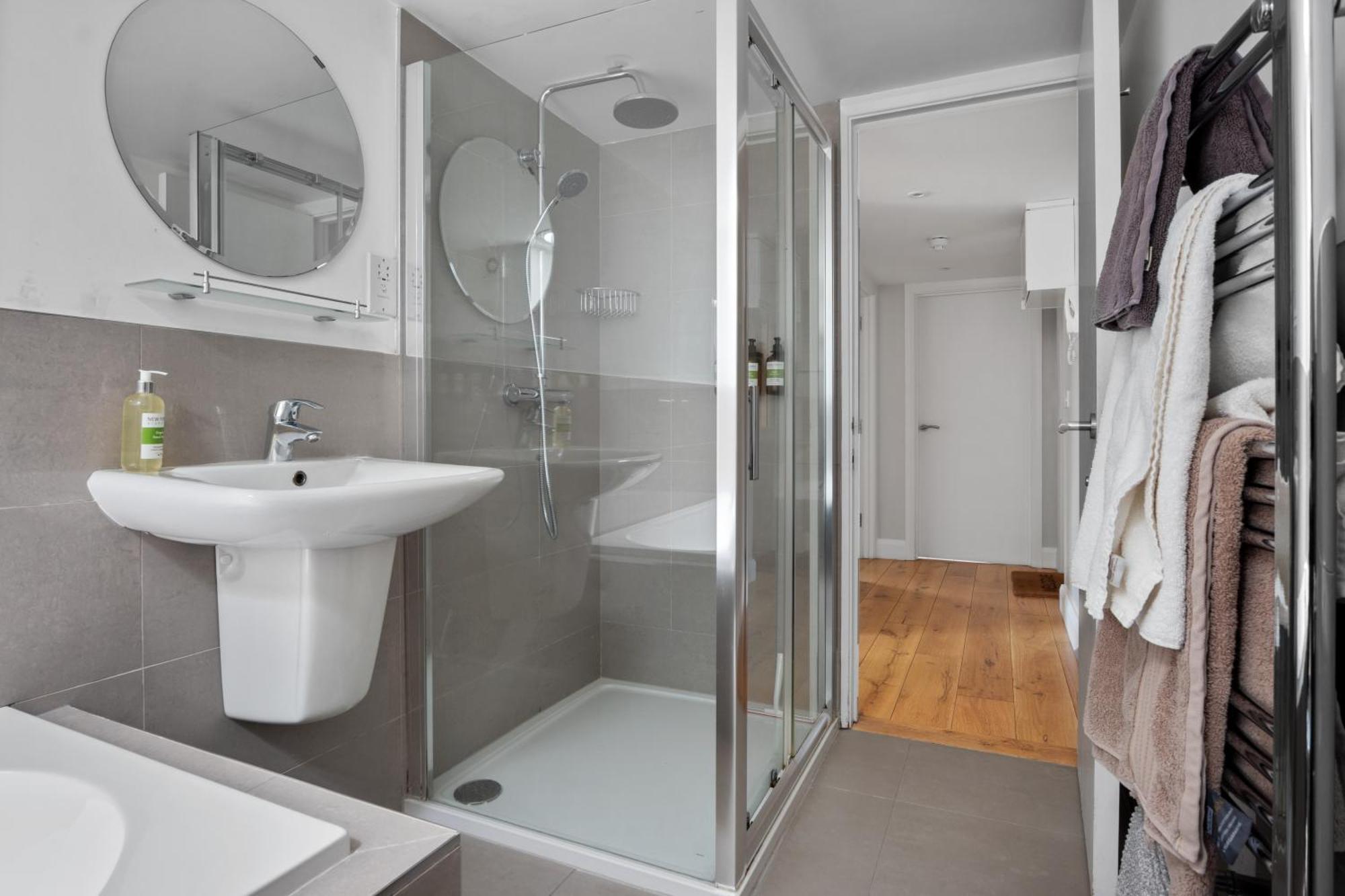 Cosy & Central Brockenhurst Flat, 2Br المظهر الخارجي الصورة