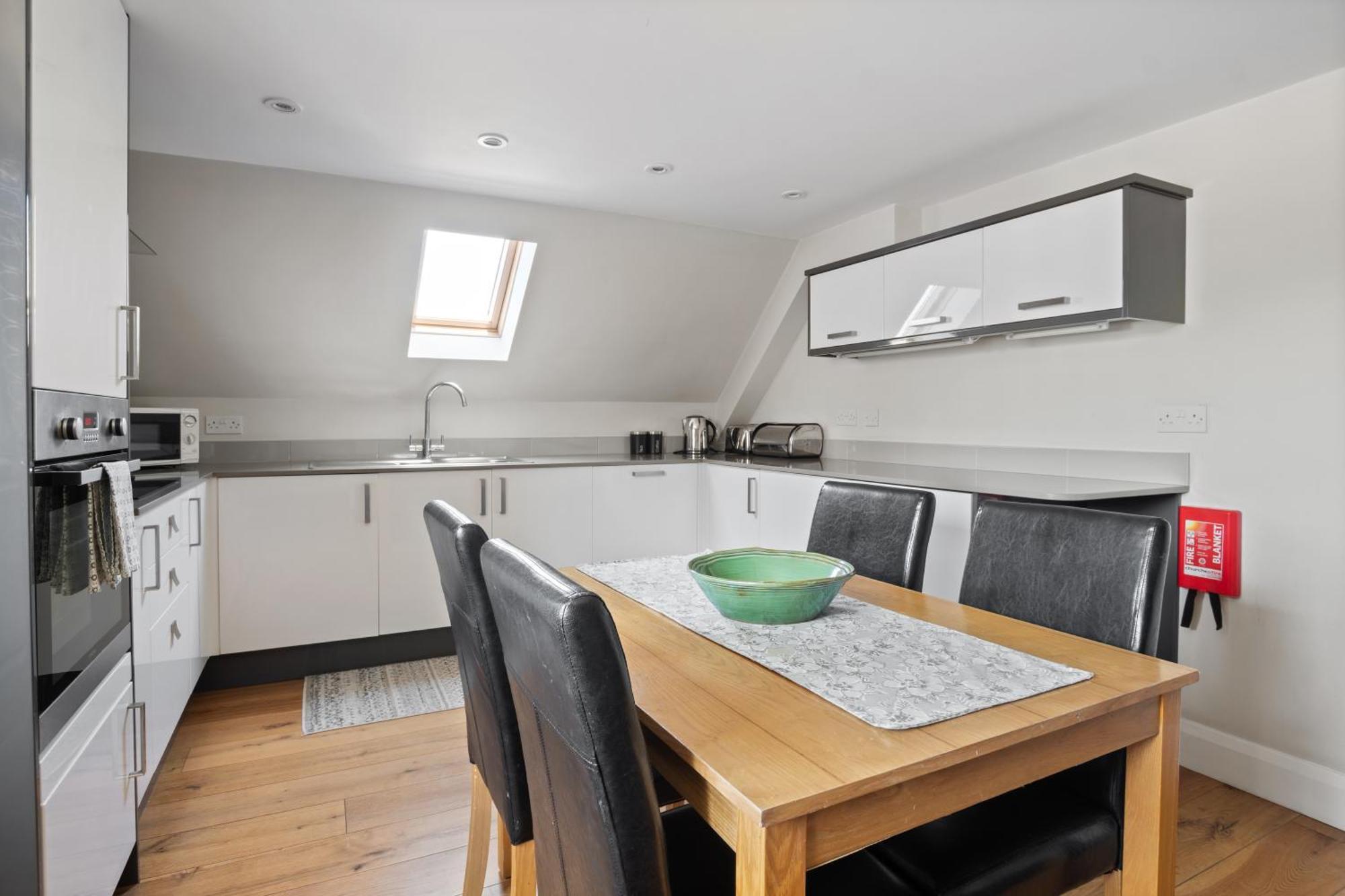 Cosy & Central Brockenhurst Flat, 2Br المظهر الخارجي الصورة